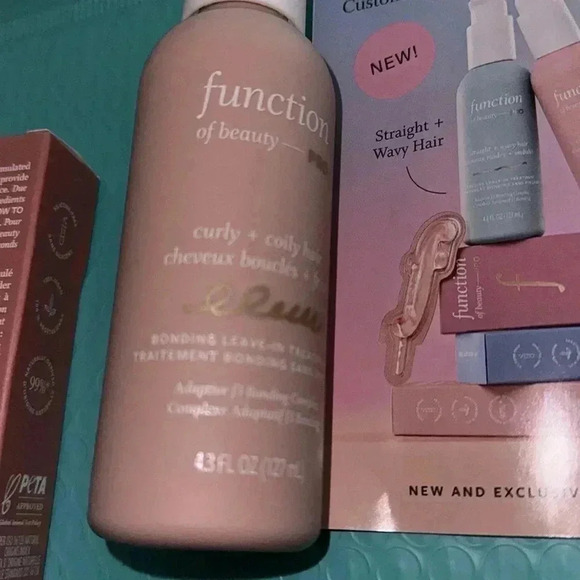 FUNCTION OF PRO - Curly Coily Hair Bonding Leave in Treatment & Concentrate - Picture 3 of 4